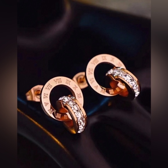 NWT Classic Roman Numeral Crystal Earrings Rose Gold Stainless Steel - Picture 2 of 3